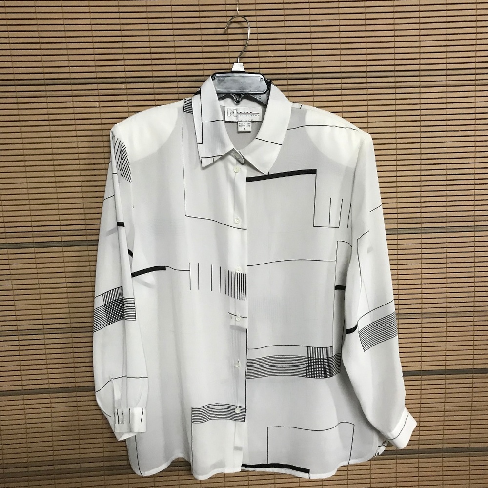 Nygard Collection Petite Blouse w/ Shoulder Pads
